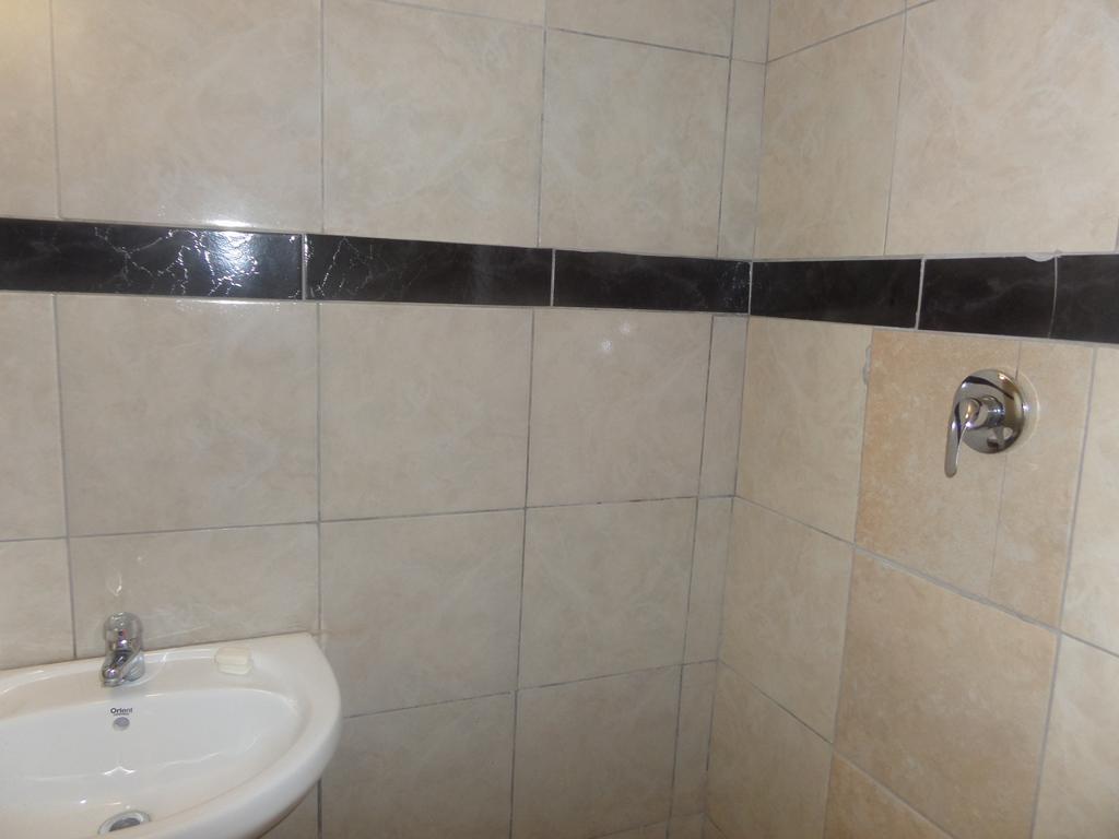 Tshedza Guest House Pretoria-Noord Dış mekan fotoğraf